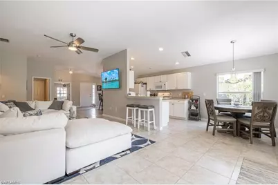 10074 Oakhurst Way, Fort Myers, FL 33913 - Photo 3