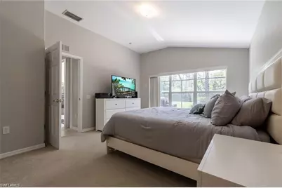 10074 Oakhurst Way, Fort Myers, FL 33913 - Photo 9