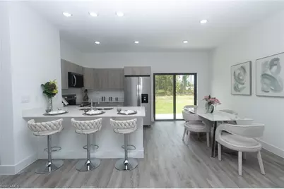 8048 Sherwood Cir, Labelle, FL 33935 - Photo 7