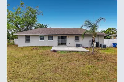 18431 Hawthorne Rd, Fort Myers, FL 33967 - Photo 23
