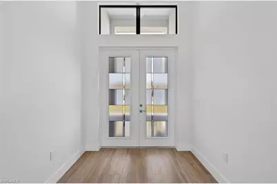 305 NW 15th Pl, Cape Coral, FL 33993 - Photo 5