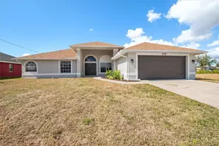 104 NE 13th Ave, Cape Coral, FL 33909 - Photo 1