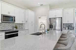 2115 SW 17th Pl, Cape Coral, FL 33991 - Photo 11