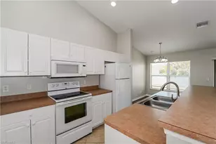 2428 NE 1st Ave, Cape Coral, FL 33909 - Photo 11