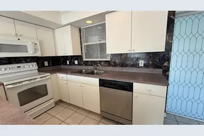 1407 SE 24th Ave #1, Cape Coral, FL 33990 - Photo 13