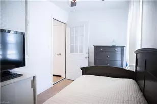 2828 Santa Barbara Blvd, Cape Coral, FL 33914 - Photo 25