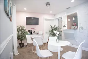 2828 Santa Barbara Blvd, Cape Coral, FL 33914 - Photo 27