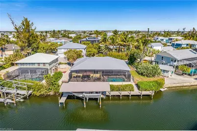 3627 Schooner Ln, Saint James City, FL 33956 - Photo 3