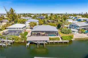 3627 Schooner Ln, Saint James City, FL 33956 - Photo 3