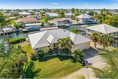 3627 Schooner Ln, Saint James City, FL 33956 - Photo 39