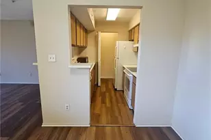 2875 Winkler Ave, Fort Myers, FL 33916 - Photo 7