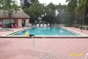 2875 Winkler Ave, Fort Myers, FL 33916 - Photo 19