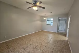 509 SE 6th Pl, Cape Coral, FL 33990 - Photo 3