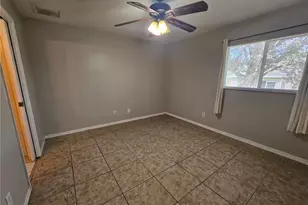 509 SE 6th Pl, Cape Coral, FL 33990 - Photo 7