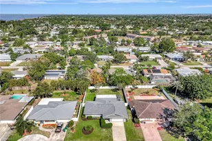 793 Sunset Vista Dr, Fort Myers, FL 33919 - Photo 21