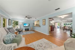 3325 Avocado Dr, Fort Myers, FL 33901 - Photo 13