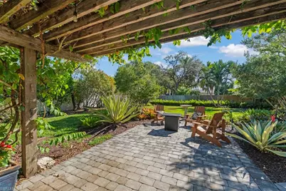 3325 Avocado Dr, Fort Myers, FL 33901 - Photo 1