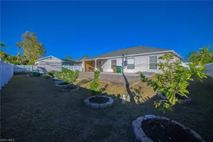 1116 SW 8th Ct, Cape Coral, FL 33991 - Photo 19