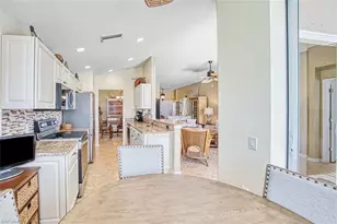 10089 Oakhurst Way, Fort Myers, FL 33913 - Photo 21