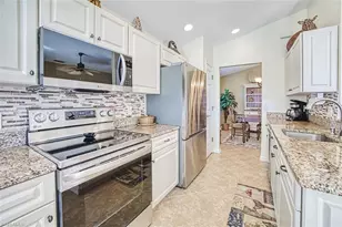 10089 Oakhurst Way, Fort Myers, FL 33913 - Photo 19