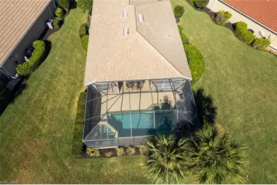 10089 Oakhurst Way, Fort Myers, FL 33913 - Photo 7