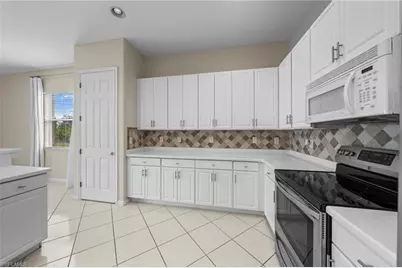 2306 Bainmar Dr, Lehigh Acres, FL 33973 - Photo 11