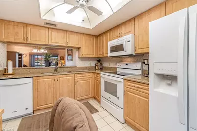 13001 Cross Creek Blvd #1209, Fort Myers, FL 33912 - Photo 9