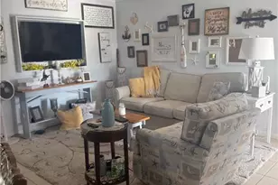 619 SE 12th Ave, Cape Coral, FL 33990 - Photo 5