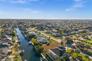 241 SW 40th St, Cape Coral, FL 33914 - Photo 9