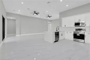 947 Gable St, Lehigh Acres, FL 33974 - Photo 3