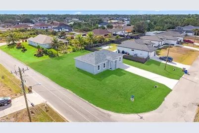 2501 26th St W, Lehigh Acres, FL 33971 - Photo 5