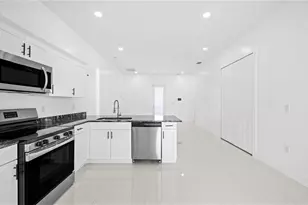 2501 26th St W, Lehigh Acres, FL 33971 - Photo 11