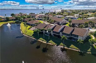 15488 Admiralty Cir, North Fort Myers, FL 33917 - Photo 27