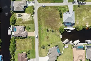 516 NW 33rd Ave, Cape Coral, FL 33993 - Photo 7