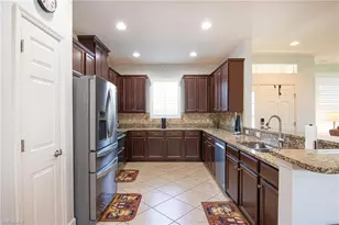 2637 Vareo Ct, Cape Coral, FL 33991 - Photo 5