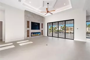 111 Montrose Dr, Fort Myers, FL 33919 - Photo 19