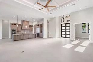 111 Montrose Dr, Fort Myers, FL 33919 - Photo 21