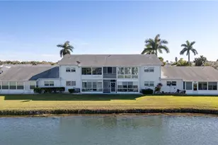 1505 Myerlee Country Club Blvd, Fort Myers, FL 33919 - Photo 5