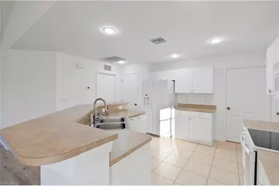 615 Chavers St, Lehigh Acres, FL 33974 - Photo 15