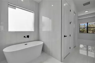 804 Oakridge Ave S, Lehigh Acres, FL 33974 - Photo 7