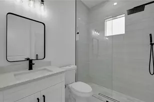 804 Oakridge Ave S, Lehigh Acres, FL 33974 - Photo 11