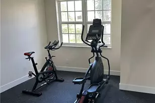 15901 Royal Pointe Ln, Fort Myers, FL 33908 - Photo 7