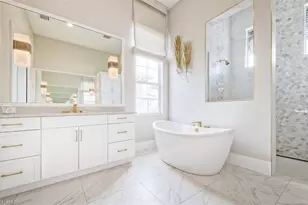 19053 WildBlue Blvd, Fort Myers, FL 33913 - Photo 13