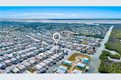 2991 Sloop Ln, Saint James City, FL 33956 - Photo 27