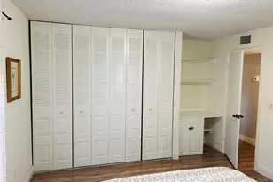 12620 Kenwood Ln, Fort Myers, FL 33907 - Photo 11