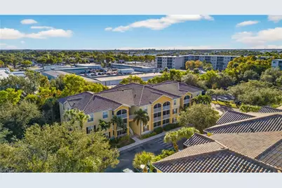 4122 Residence Dr #105, Fort Myers, FL 33901 - Photo 31