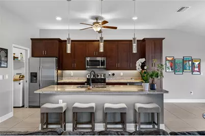 1203 SW 11th Pl, Cape Coral, FL 33991 - Photo 9