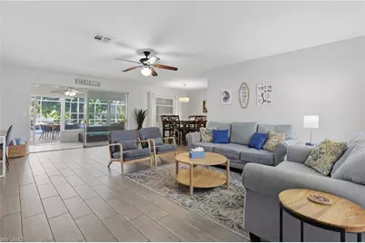 1432 Windsor Ct, Cape Coral, FL 33904 - Photo 3