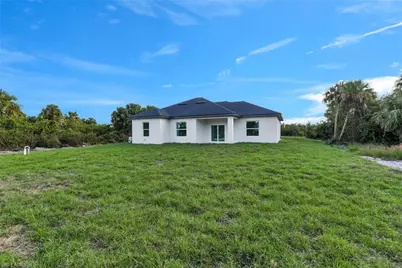 733 Cadis St E, Lehigh Acres, FL 33974 - Photo 23