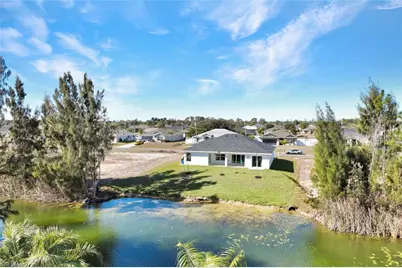 3537 NE 21st Ave, Cape Coral, FL 33909 - Photo 3